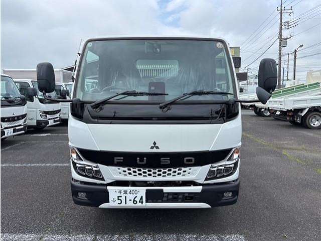 Mitsubishi Fuso Canter 2