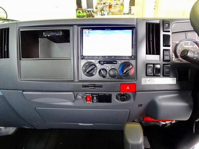 Isuzu Elf 11