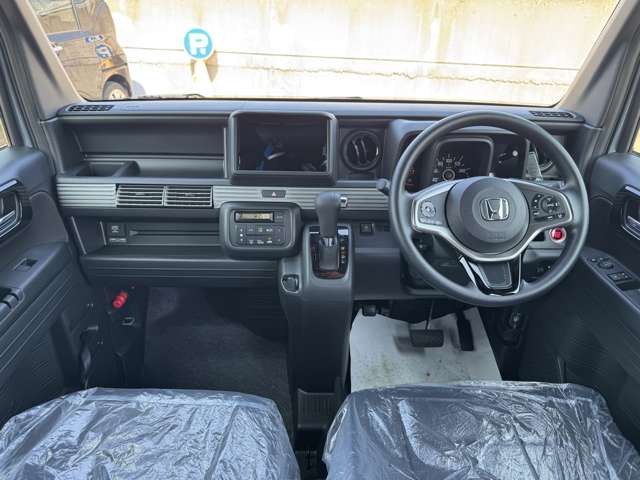 Honda N-VAN 11