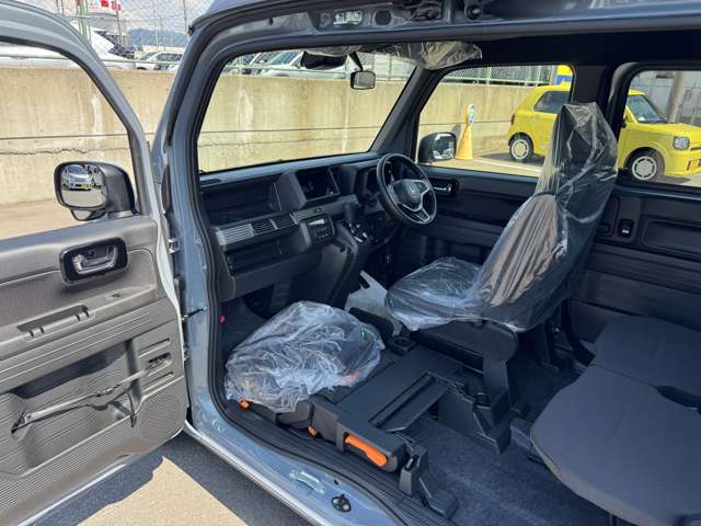 Honda N-VAN 9