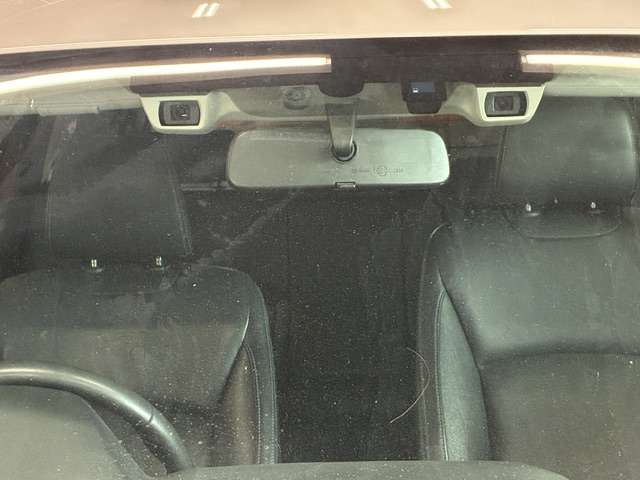 Subaru Legacy Outback 9