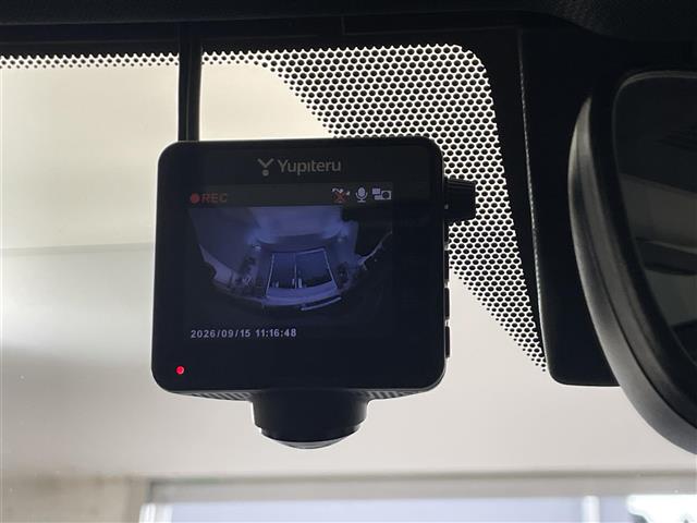 Lexus UX 12