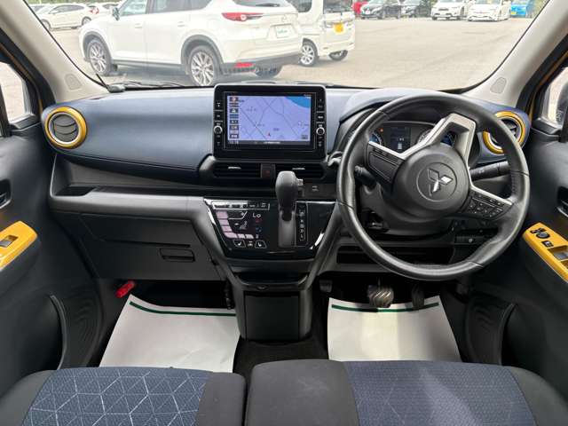 Mitsubishi eK X 3