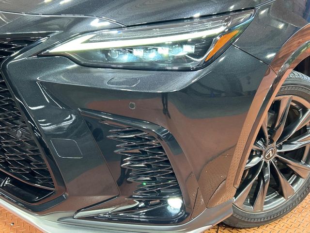 Lexus NX 12