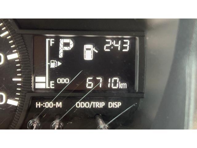 Daihatsu Hijet Deck Van 4