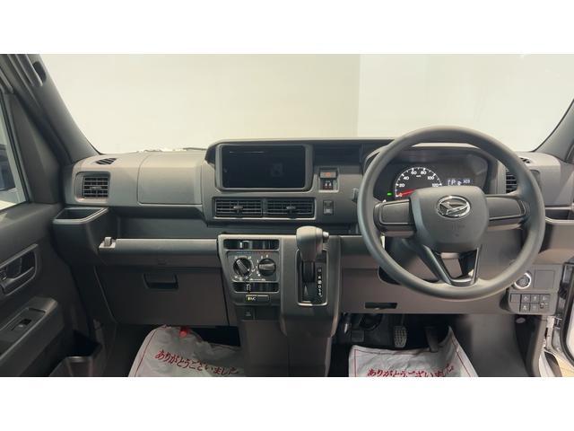 Daihatsu Hijet Deck Van 6