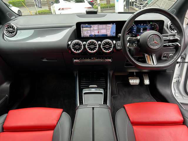Mercedes-Benz GLA-Class 9