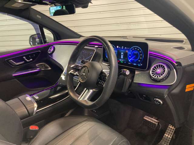 Mercedes-Benz EQE SUV 8