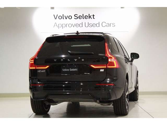 Volvo XC60 8