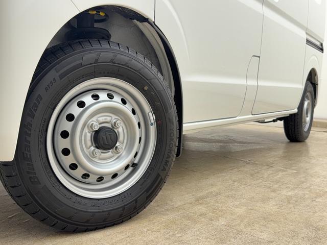 Suzuki Every 8