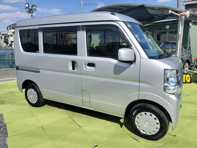 Nissan NV100 Clipper 6
