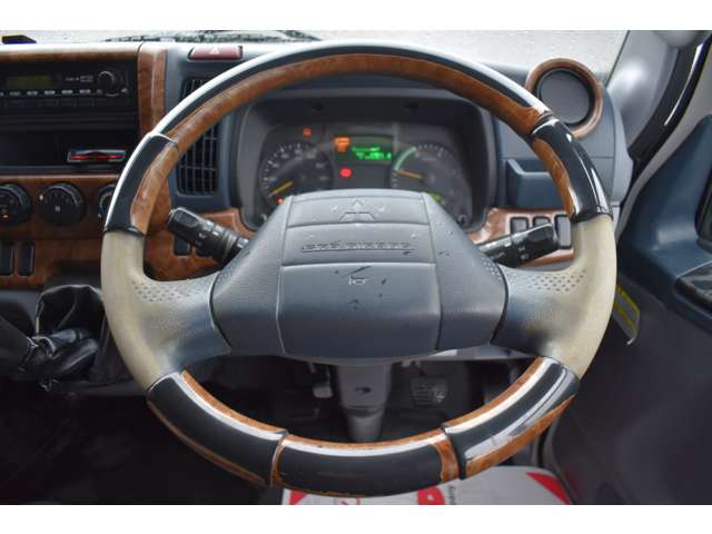 Mitsubishi Fuso Canter 5