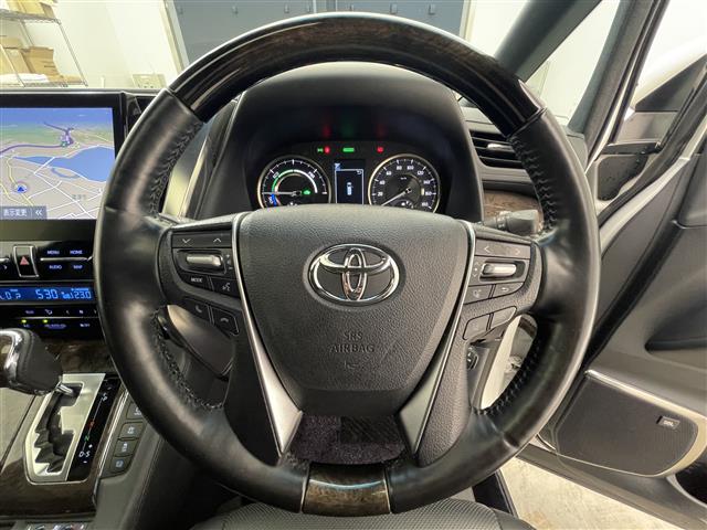 Toyota Alphard 10