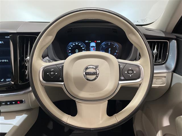 Volvo XC60 12
