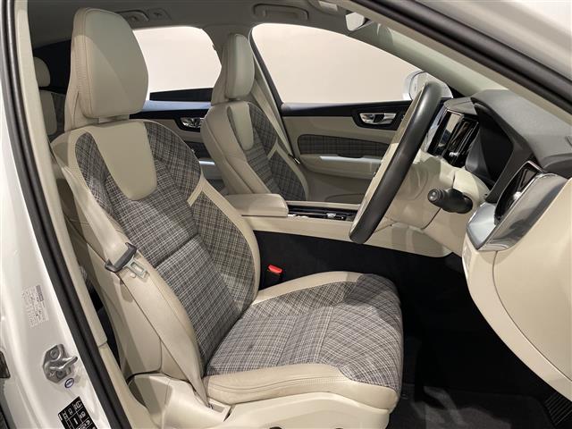 Volvo XC60 9