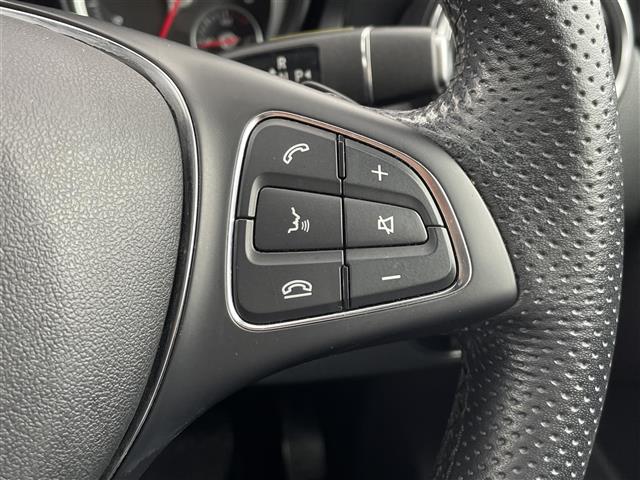 Mercedes-Benz GLA-Class 3