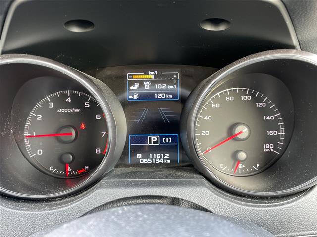 Subaru Legacy Outback 6