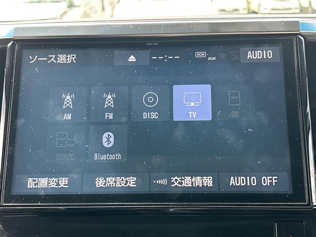 Toyota Vellfire 9