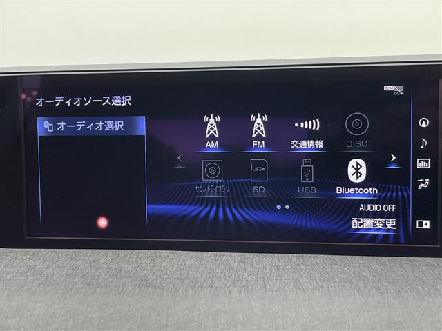 Lexus UX 5