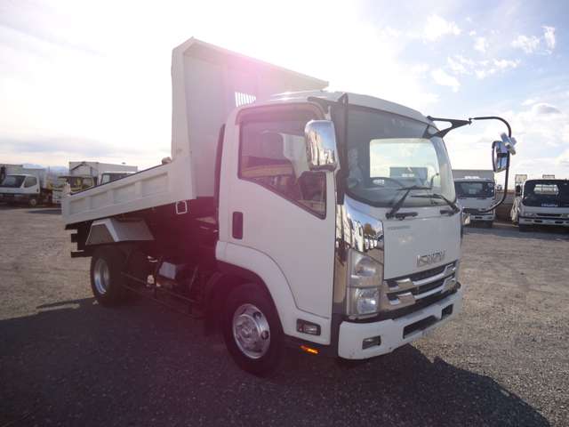 Isuzu Forward 3