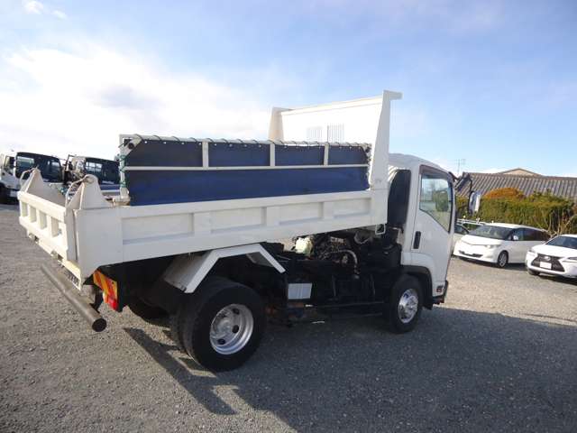 Isuzu Forward 5