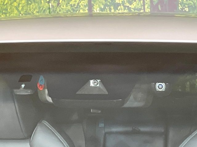 Toyota Harrier 3