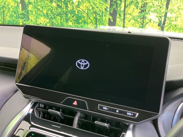 Toyota Harrier 4
