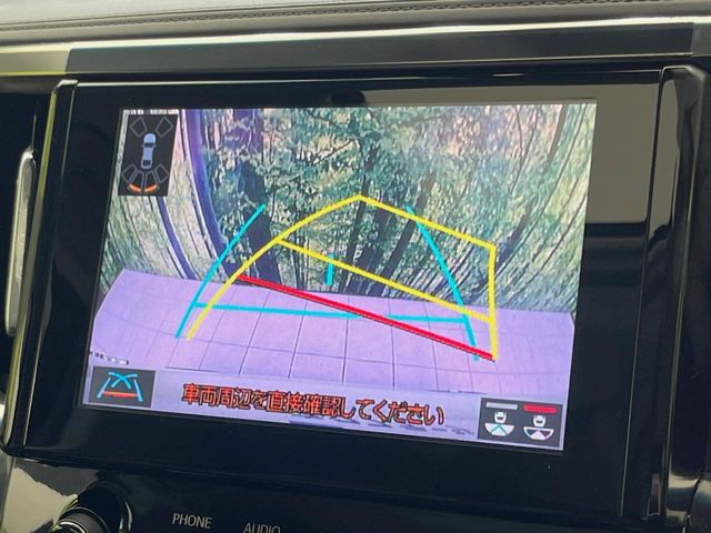 Toyota Alphard 4