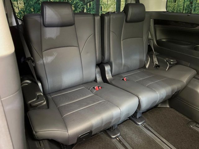 Toyota Alphard 10