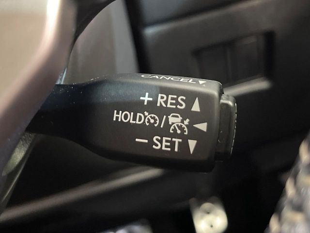 Lexus NX 6