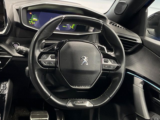 Peugeot SUV 2008 11
