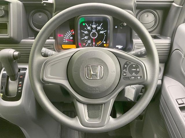 Honda N-VAN 11