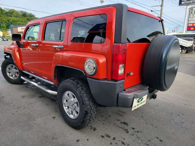 Hummer H3 2