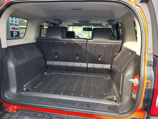 Hummer H3 6