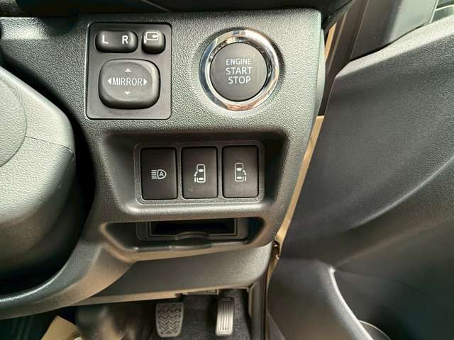 Toyota Hiace Van 10