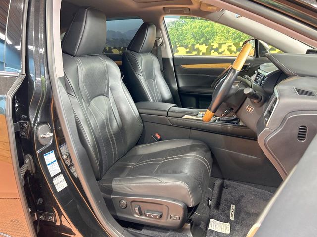 Lexus RX 8