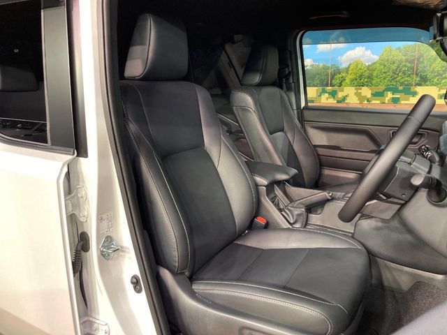 Toyota Land Cruiser FJ 8