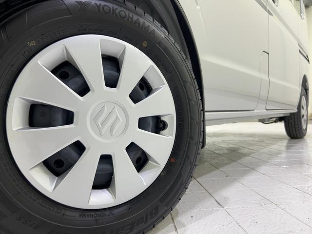Suzuki Every 8
