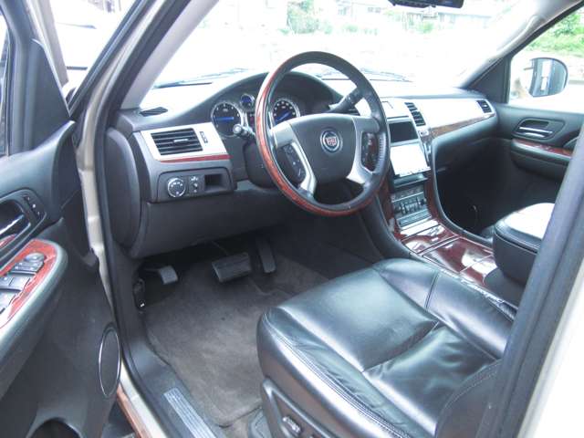 Cadillac エスカレード 12