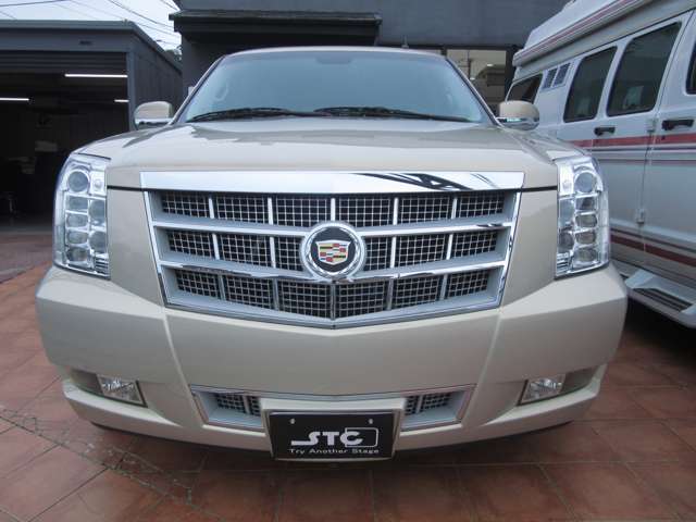 Cadillac エスカレード 2