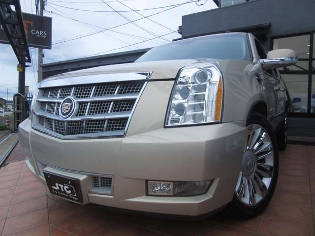 Cadillac エスカレード 5
