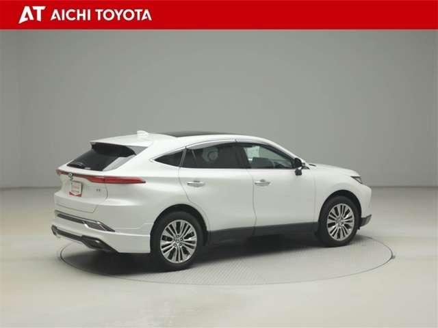 Toyota Harrier 6