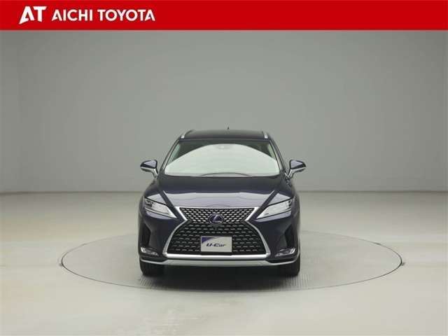 Lexus RX 9