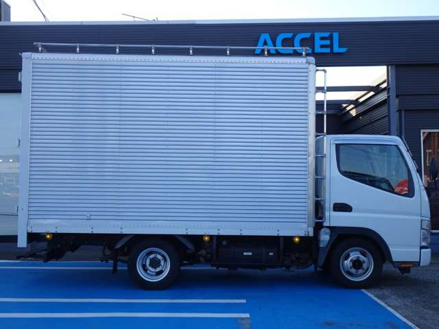 Mitsubishi Fuso Canter Guts 11