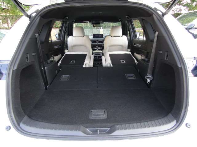 Mazda CX-8 12