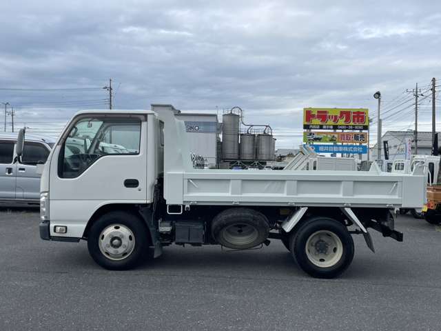 Isuzu Elf 8