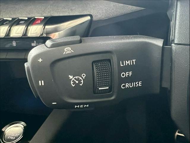 Peugeot 5008 11