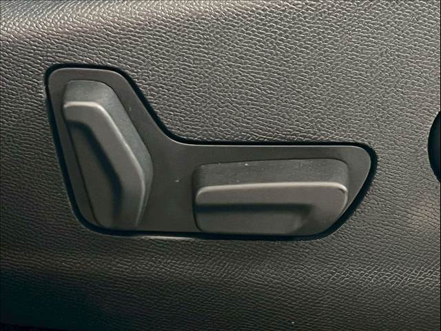Peugeot 5008 10