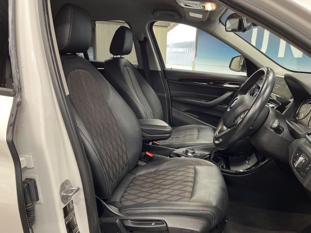 BMW X1 9