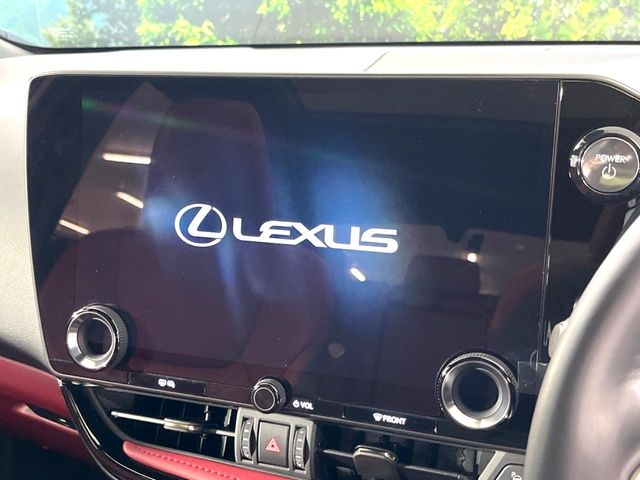 Lexus NX 3